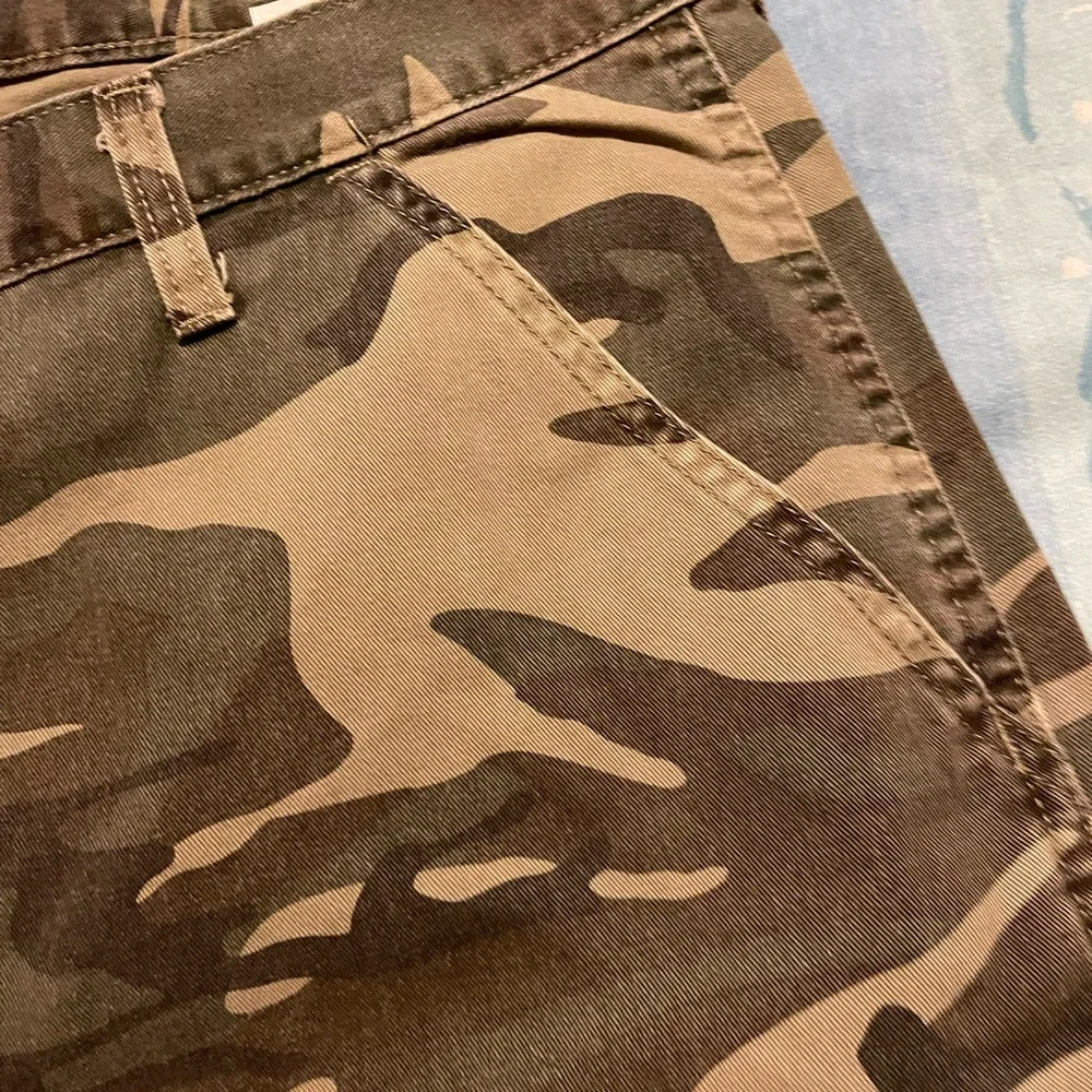 Wrangler Jeans Co. Camo Cargo Pants - Picture 4 of 9